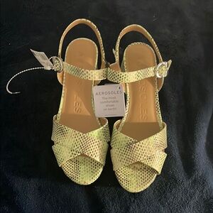 AEROSOLES Muted Lime Green & Brown Snake Print Sandals